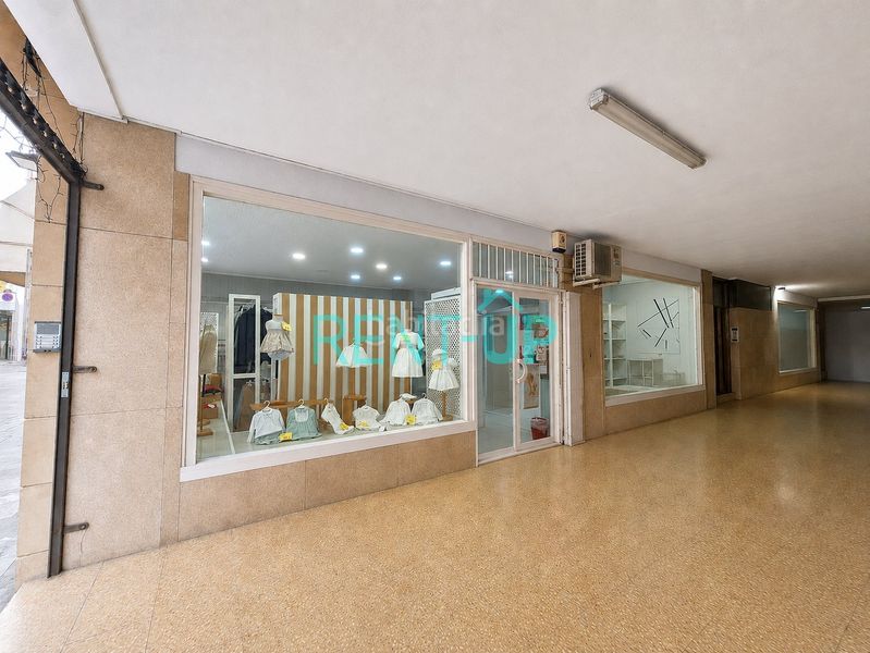 Foto 0b495f79-84ef-432d-a747-3b3543df4b8b. Local comercial a Xàtiva
