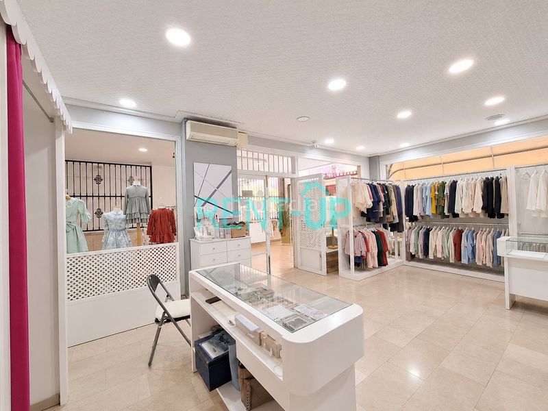 Foto f47709b7-d989-45d7-8165-1819ea22c29a. Local comercial a Xàtiva