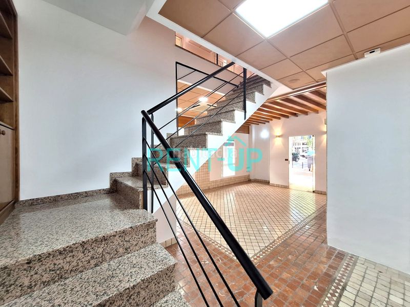 Foto 261cf815-b54a-4a41-87b1-f67605befeee. Alquiler local comercial exclusivo local comercial en una de las mejores ubicaciones con tres escaparates en Xàtiva