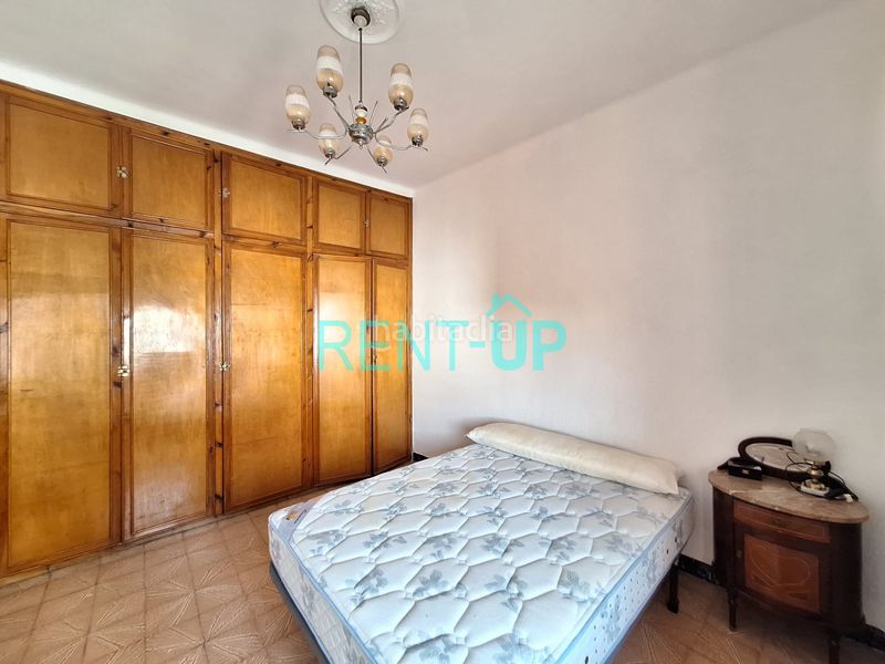 Foto 8ffcbe7c-7ffd-4ab8-968d-8279cc999dae. Casa amb xemeneia a Xàtiva