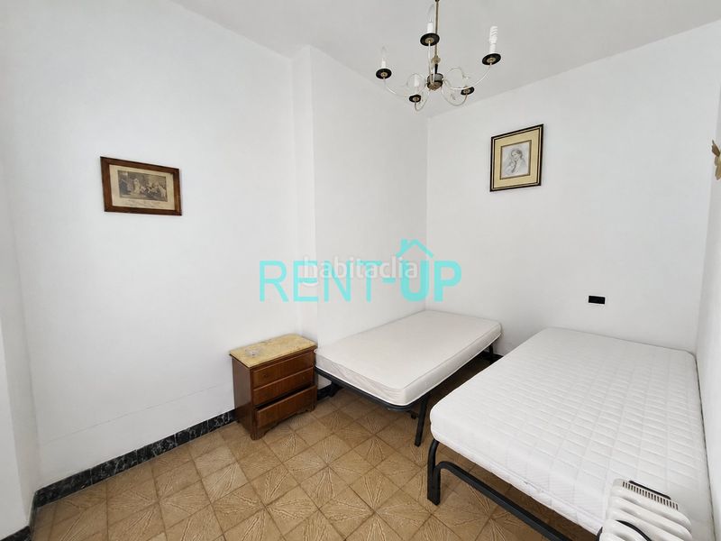 Foto b5fbbee0-aa96-429f-9506-c84b45b615f7. Casa amb xemeneia a Xàtiva