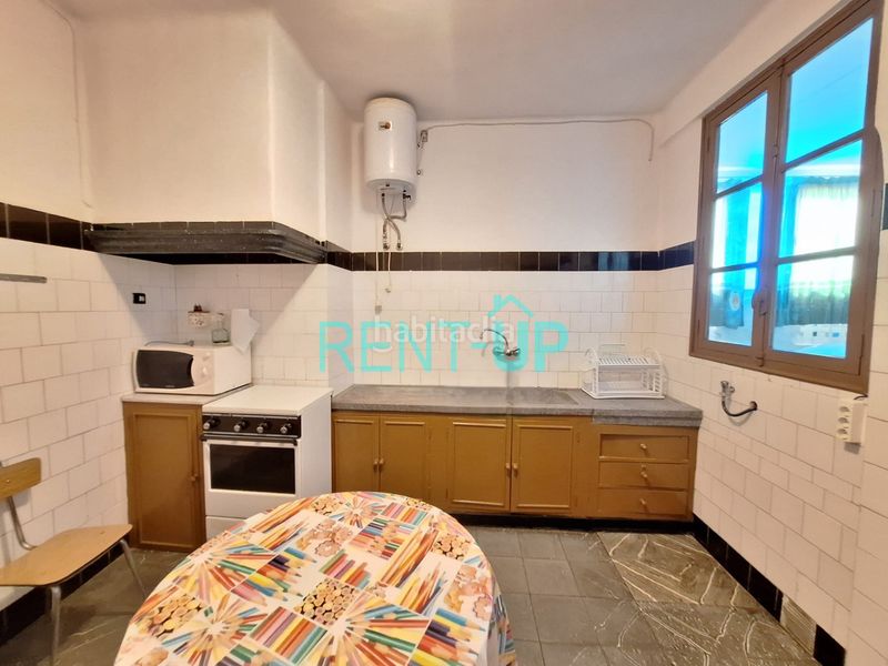 Foto e35f5096-3470-4e16-b80e-b5bebb7a0681. Casa amb xemeneia a Xàtiva