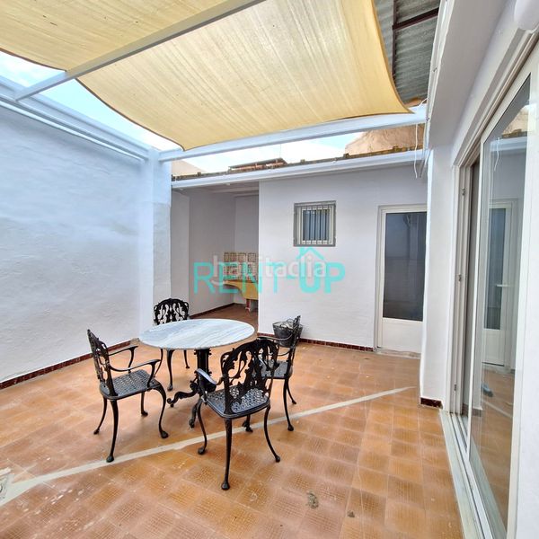 Foto 44fa6cb2-fadc-450d-8c05-6c46e116b23c. Casa amb xemeneia a Rotglá y Corberá
