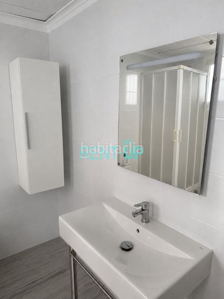 Foto 5c8f61e7-6c29-4fa6-b7e2-ce6e70b8b9fa. Casa amb xemeneia a Rotglá y Corberá