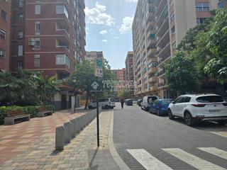 Local commercial à Els Orriols. Local comercial en venta en valencia