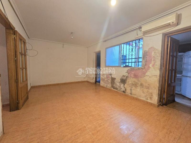 Foto 12b250bf-9b7a-4bb1-a2a7-8a282154008c. Pis a Torrefiel Valencia