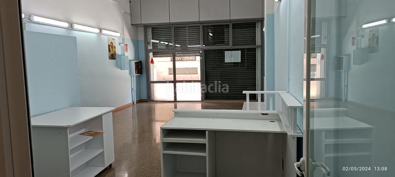 Foto 9844d3a3-0d5b-4336-ac91-759a4774df4b. Local comercial a Diagonal-Colomeres Gavà
