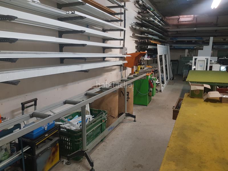 Foto e1460493-772f-4bab-90a8-0ef2bbedb538. Traspaso local comercial se traspasa negocio de aluminio en Viladecans