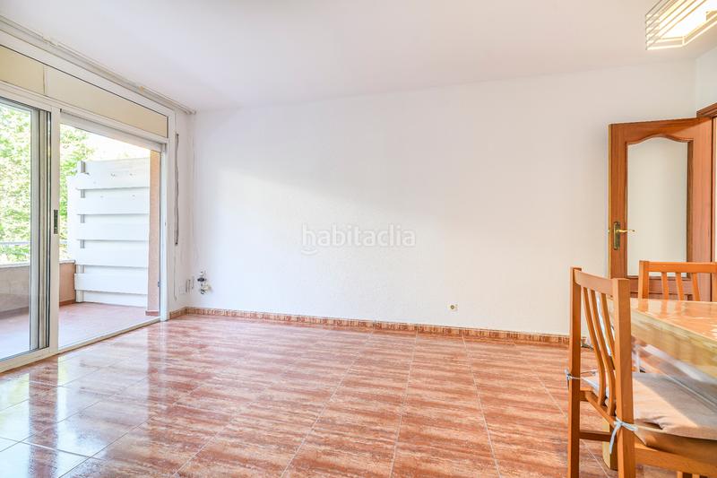 Foto 4e9cd380-9995-4d3f-8d46-a9f48d27aebd. Piso  en venta en la ramblas de gava 4 habitaciones en Gavà