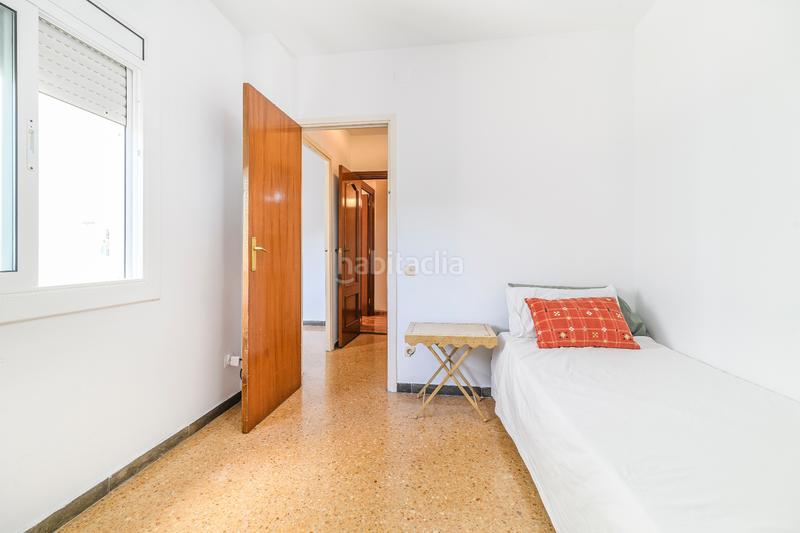 Foto bda0a230-a0ef-433c-98fd-2fd81220bf7c. Piso  en venta en la ramblas de gava 4 habitaciones en Gavà