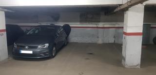 Aparcament cotxe a Centre-Estació. Se vende plaza de parking en las ramblas muy cerca de la estació
