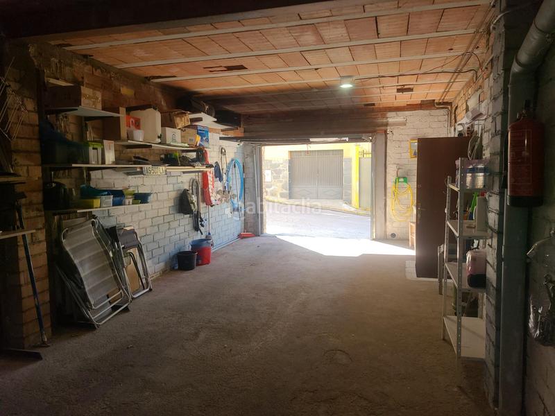 Foto 0fd434e3-df45-4d50-b154-161031049780. Casa amb calefacció aparcament a Jonquera (La)