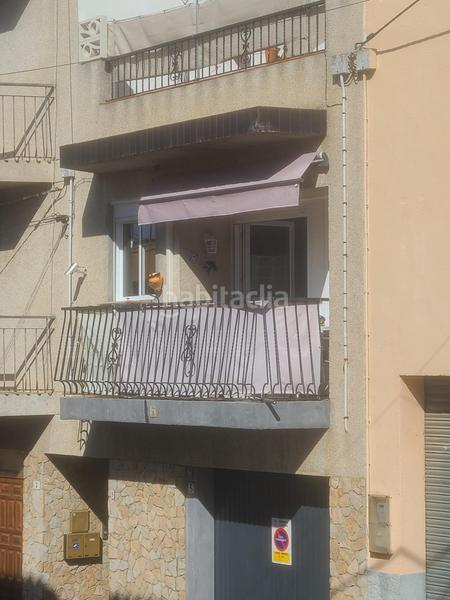 Foto 8d01d62b-c169-468b-9082-d0adccbc7099. Casa amb calefacció aparcament a Jonquera (La)