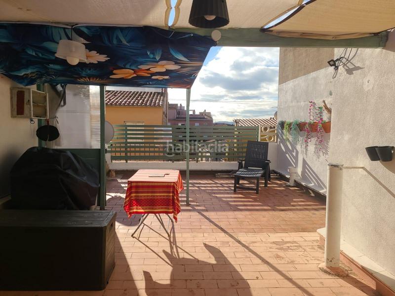 Foto b9925984-6550-471e-bb5e-088c03ef511a. Casa amb calefacció aparcament a Jonquera (La)