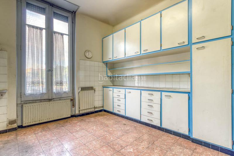 Foto 2c348326-c291-4e4b-81d7-17dbfe6e2666. Edifici a salvador dali/pep ventura/alvarez de castro a Figueres