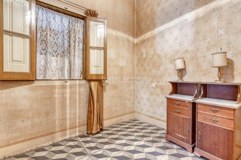 Foto 8603043a-b1cc-40f8-8305-47862197eedd. Edifici a salvador dali/pep ventura/alvarez de castro a Figueres