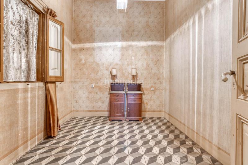 Foto ded54bd9-26c9-47a1-b30d-5f6160615e5f. Edifici a salvador dali/pep ventura/alvarez de castro a Figueres