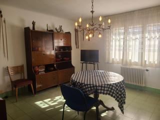 Appartement à Portbou. Piso con local comercial en venta en portbou
