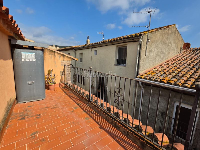 Foto 76aeb3f9-5377-4e75-ab6f-a544eadcebea. Casa adossada amb calefacció a Darnius