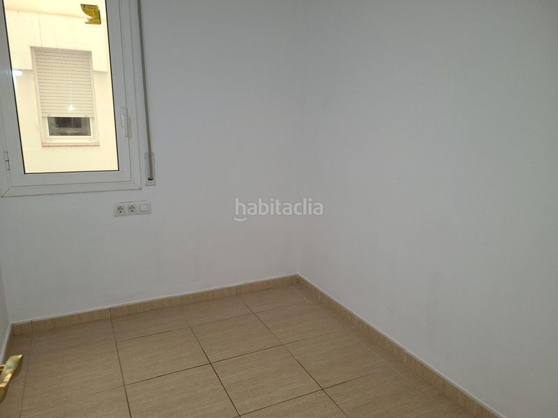 Foto cfd7689b-01e4-4a52-b767-93e72c0f3d50. Pis amb calefacció aparcament a Creu de la Mà Figueres