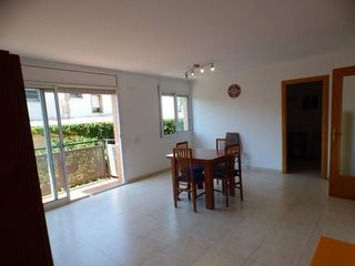 Appartamento in Creu de la Mà. Piso de 3 habitaciones en venta en la plaza abdo terrades de fig