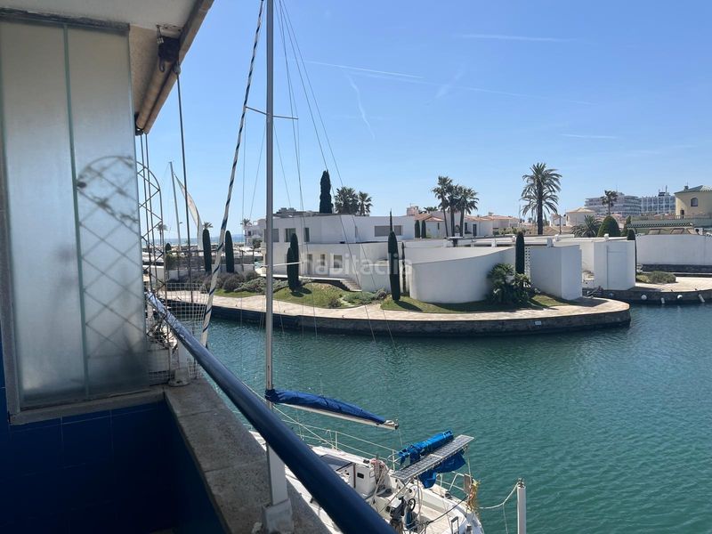 Foto 9ed676a4-9883-4c26-bbe4-0b839e53b734. Dúplex amb aparcament piscina a Salins - Cavall de Mar Empuriabrava