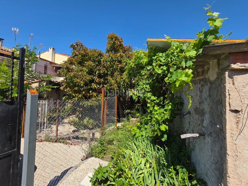 Foto a983c1ab-c4be-4a11-80d2-f556ac8e0aca. Casa adossada amb calefacció aparcament a Darnius