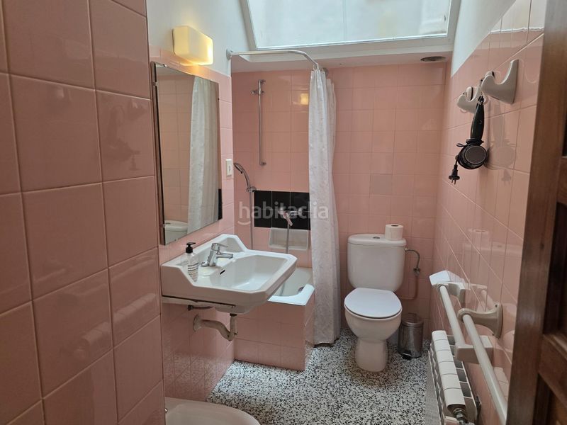 Foto fd179fdb-e56d-44b0-a382-ca07c1e0ab6d. Casa adossada amb calefacció aparcament a Darnius