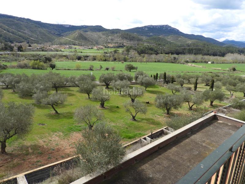 Foto e5918fc0-d03d-487d-995d-b9145b6d7cd7. Edificio  en construcción en boadellà dempordà en Boadella i les Escaules