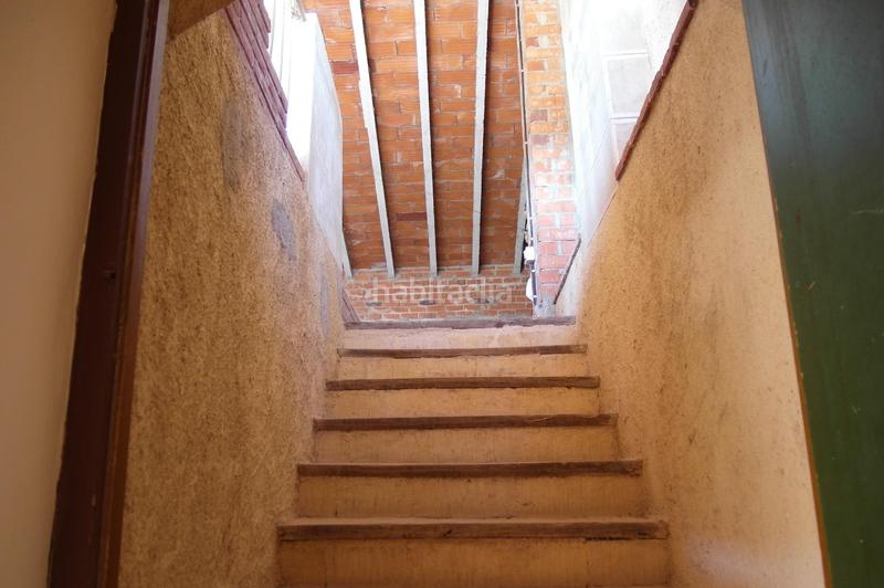 Foto 9f84327b-88d7-4014-842e-1668d4f61309. Casale con parcheggio in Llers