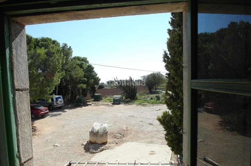 Foto f9c543f9-5214-4c67-9e76-9626681baad7. Casale con parcheggio in Llers