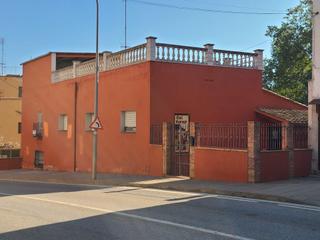 Casa a Bàscara. Casa para reformar en báscara