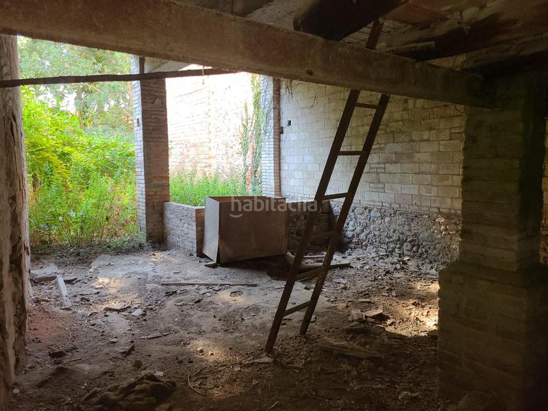 Foto ab97598a-9f8c-43a7-b3fa-a49ece4f5ab2. Casa  para reformar en báscara en Bàscara
