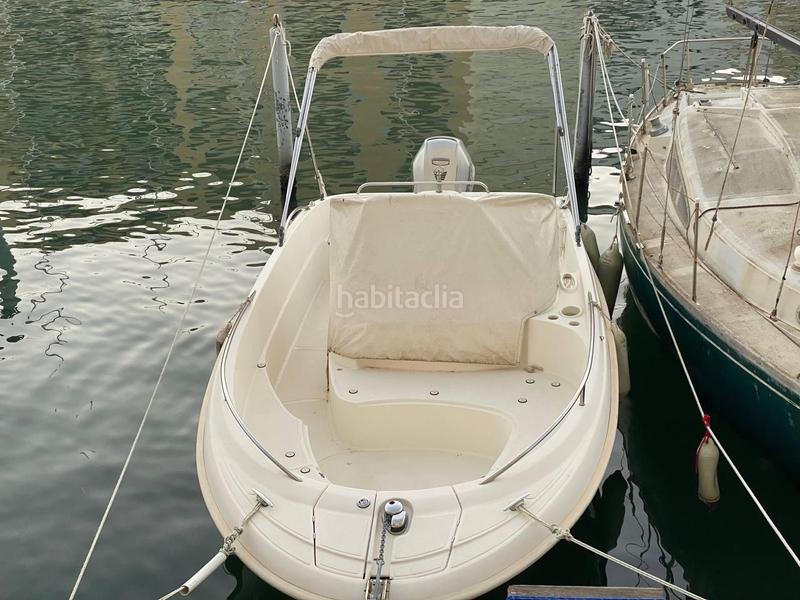 Foto 0df2830a-b402-48a7-b37e-23560b97d718. Piso apartamento con vistas al canal, garaje , amarre 8x4 y barco incluido!! en Empuriabrava