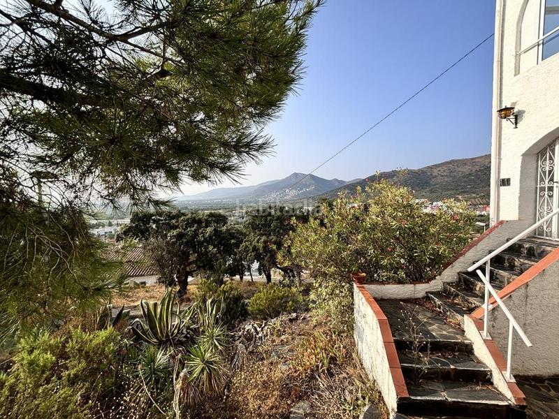 Foto ab073ba4-24d4-4e3a-b260-1c779e899c1b. Chalet casa reformada con magníficas vistas en plena naturaleza un lugar único para vivir! en Roses