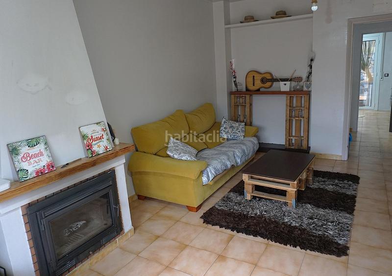 Foto c0b39e60-d7ff-4f6f-8d0e-ffef504350f1. Casa amb calefacció aparcament a Agullana