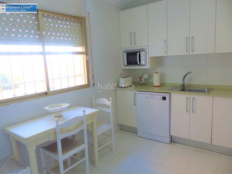 Foto 7bdbc2dc-e1c0-44cf-8e0d-58ed58c812e1. Casa adossada amb piscina a Playa de las Gaviotas - El Pedrucho Manga del Mar Menor (La)