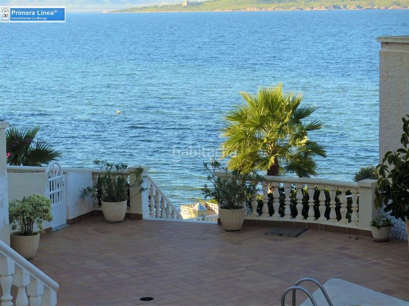 Foto b87f0131-fece-481a-b545-0f461cbaecaa. Casa adossada amb piscina a Playa de las Gaviotas - El Pedrucho Manga del Mar Menor (La)