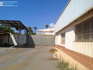 Terreny residencial a Cabo de Palos. Venta de local comercial en el centro de cabo de palos