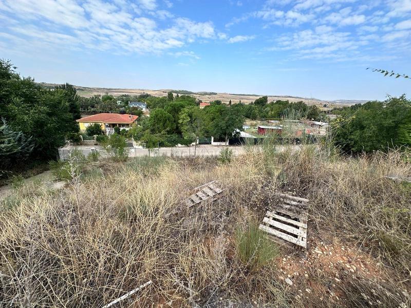 Foto f7500f69-b9c7-405d-a510-5ee101399ea5. Terreno residenziale in Illana