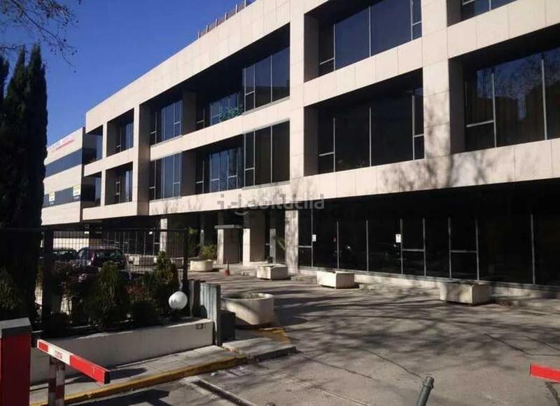 Foto 1256feb5-28bf-4632-99ec-c3624d8cb2e5. Autoparkplatz in Polígono Industrial Sur San Sebastián de los Reyes