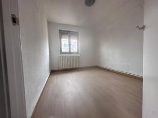 Piso en Centro. Piso en venta para reformar en torrejon de ardoz  oportunidad n