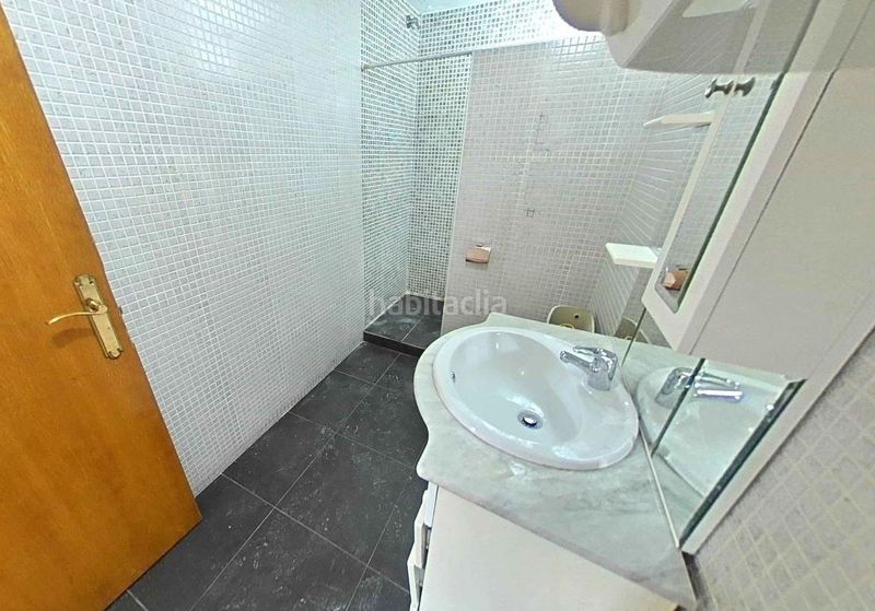Foto dc7d98b9-a535-436c-858b-a005f67cc520. Pis a Orcasitas Madrid