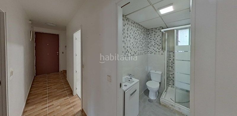 Foto b146577b-a665-4f7f-8613-aa19e75532a5. Pis a Villaverde Alto Madrid