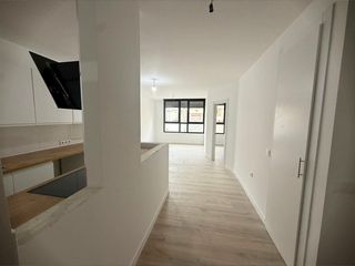 Etagenwohnung in Valdelaguna. Oportunidad! piso recien reformado en valdelaguna