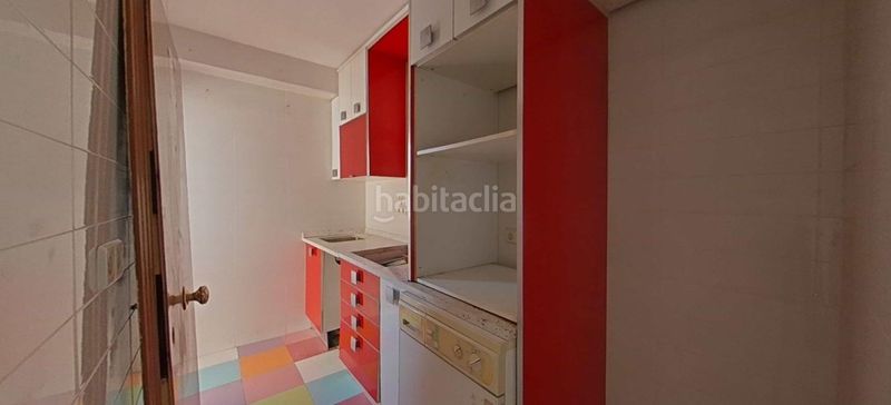 Foto b482053e-4461-4dfd-a87b-f295e88d880e. Pis a Canillejas Madrid