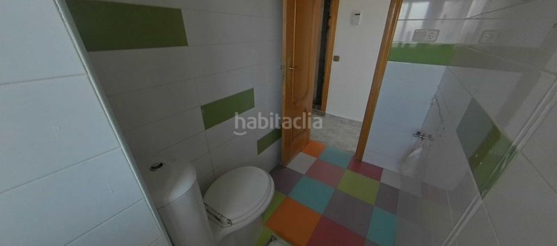 Foto f72a4cf6-2bb9-42f7-8038-bdb483f6e8f1. Pis a Canillejas Madrid