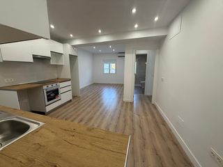 Rent Flat in Valdilecha. Alquiler de vivienda de 2 dormitorios en valdilecha  luminosa y