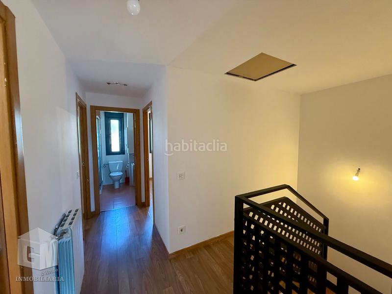 Foto a4804269-c16f-4633-b213-bf1f8741ac5f. Casa adossada amb calefacció aparcament a Sur - PAU 4 Móstoles