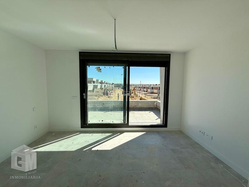 Foto 5ed4c910-b0ad-42a0-b96d-211057ede9cf. Casa con riscaldamento parcheggio piscina in El Bosque Villaviciosa de Odón